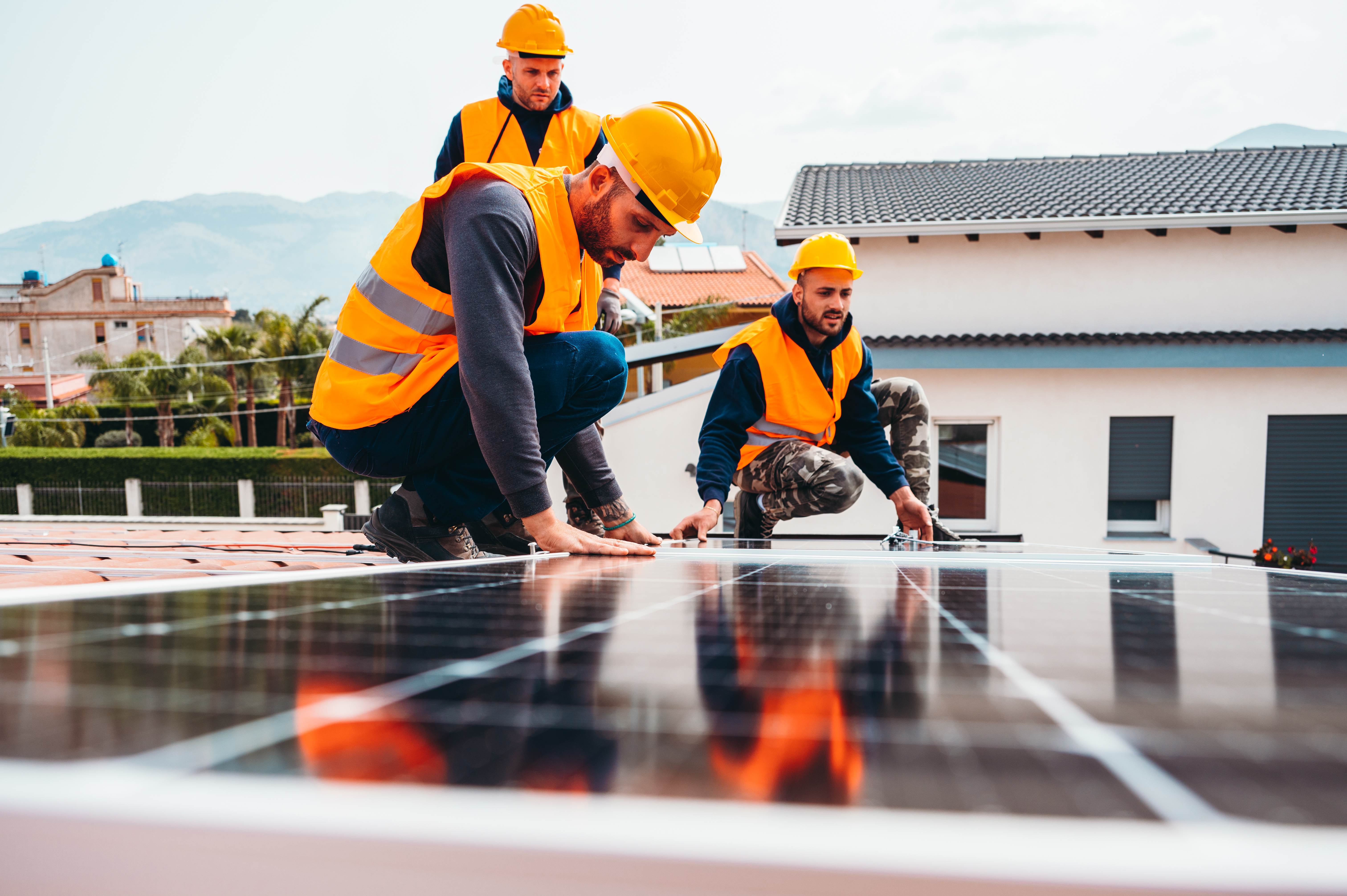 Solar-Panel-Installation--Solar-Panel-Installation-2654207-image